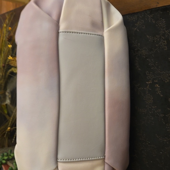 Simply Vera Vera Wang Purse - Picture 5 of 6